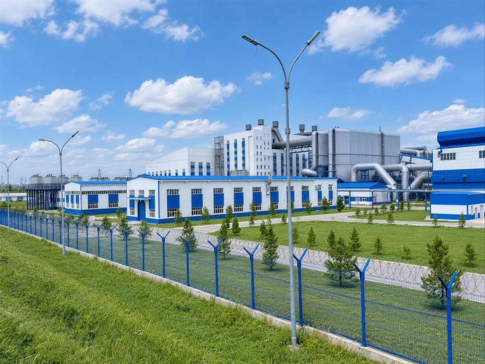 Промышленный комплекс с металлокаркасом